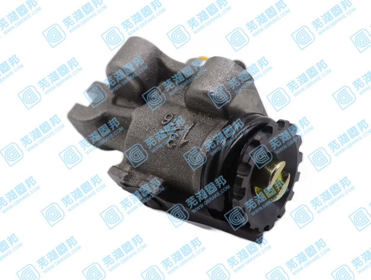 8-97022-031-0,8-97139-819-0